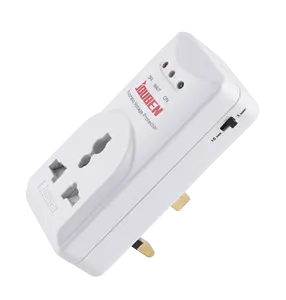 230V新款廉价LED智能过压和欠压通用插座英国插头浪涌电压保护器