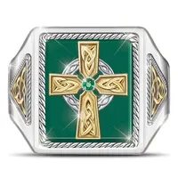 2020 New Custom Boy Male Irish Celtic Blessing Ring Cross Emerald Green mit Rhinestone Ring Enamel Ring