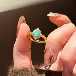 Vendita calda S925 anello di lusso in argento placcato oro magico gioielli speciali con sogno blu opale taglio ovale stile <span class=keywords><strong>palazzo</strong></span> <span class=keywords><strong>diamante</strong></span> - Product Image 2