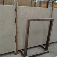 Fourniture de dalles de pierre calcaire beige de Beyrouth, finition polie, pour sols et murs extérieurs de bâtiments commerciaux, tailles personnalisées disponibles