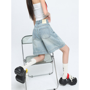 Femmes de couleur claire 2025 été nouveau Style taille haute mince ample jambe large cinq points pantalon mince droit Denim Shorts - Product Image 3