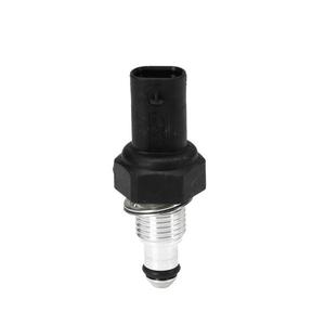 Capteur de température d'huile moteur 9307Z531A à connexion rapide filetée pour les systèmes Changan Jiangling Mercedes Benz Delphi - Product Image 2