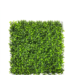 COOLPKG Pannello di Siepe Artificiale in Bosso 20x20 Pollici, Resistente ai Raggi UV, Ecologico, Decorazione da Giardino per Esterni, 12 Pezzi, Sempreverde, Natale, Capodanno - Product Image 1