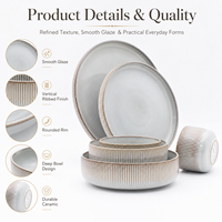 Ensemble de 2 à 4 pièces de vaisselle en céramique durable, à glaçure réactive, côtelée et mate, comprenant assiettes à steak, assiettes à pâtes, bols et tasses, bleu clair, moderne, compatible micro-ondes