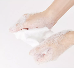 Éponge Savonneuse Douce pour le Bain <span class=keywords><strong>des</strong></span> Animaux de Compagnie. Serviette à bulles originale : il suffit d'ajouter de l'eau pour <span class=keywords><strong>des</strong></span> bulles instantanées - Product Image 3