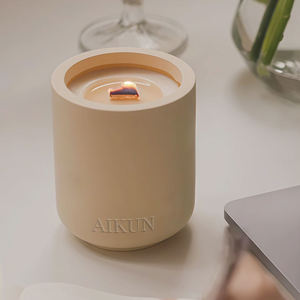 เทียนหอมเซรามิกพรีเมียม AIKUN ในโถแก้ว กลิ่นหอมติดทนนาน สำหรับบ้าน สำนักงาน ขายส่ง รับผลิตตามสั่ง - Product Image 5