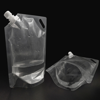 Sac à eau transparent avec bec verseur, OEM en gros, personnalisé, 750 ml, poche à eau en plastique pliable portable