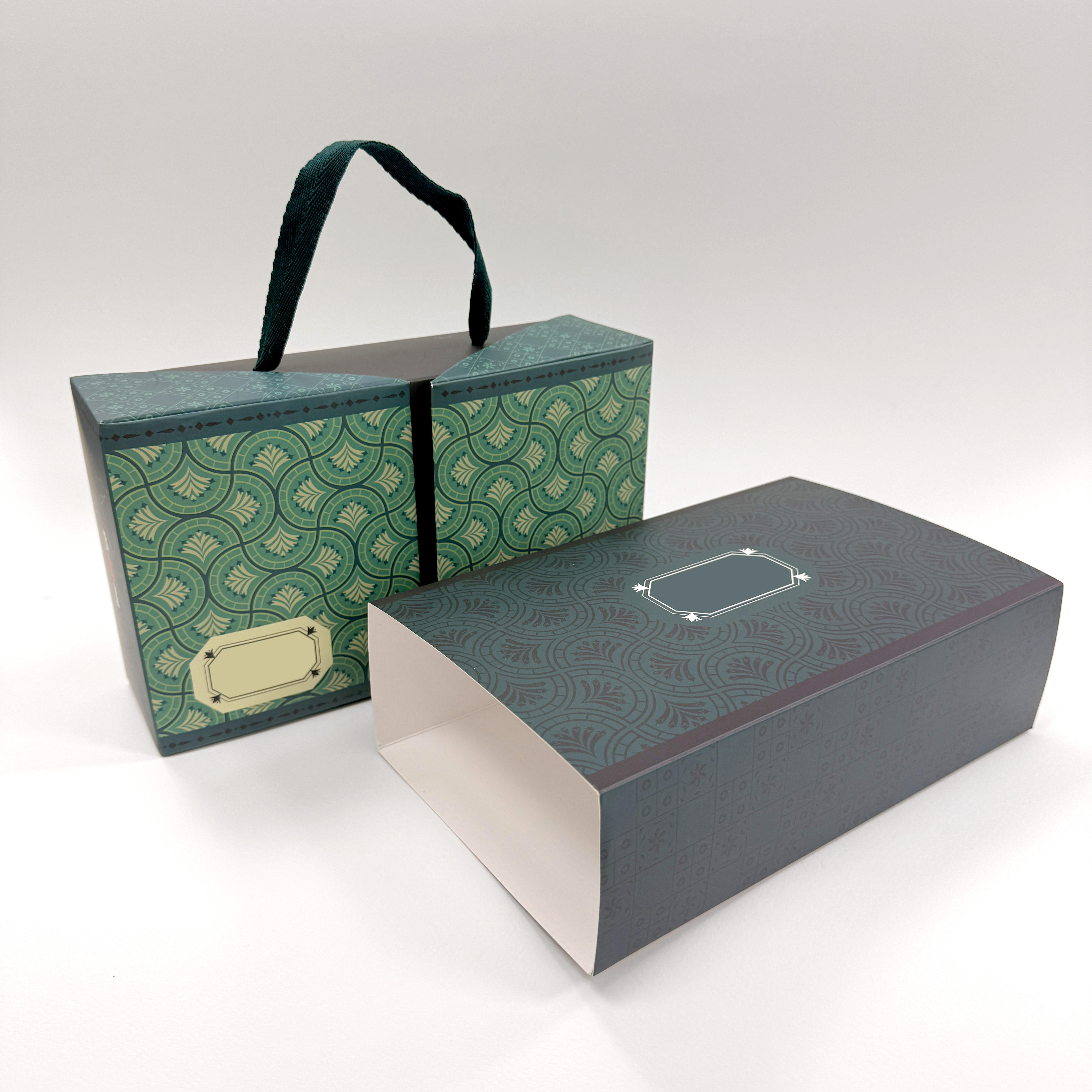 Couleurs CMJN, Couleurs Pantone