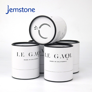 Emballage écologique en tube de carton artisanal pour bougies et bocaux en verre avec design personnalisé et matériaux recyclables - Product Image 3