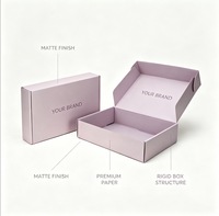 Boîte d'expédition en carton ondulé personnalisée couleur lavande poussiéreuse avec impression de marque intérieure pour bijoux, cosmétiques et emballages cadeaux élégants