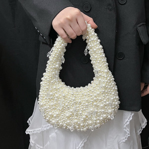 Sac fourre-tout demi-lune élégant pour femme, fait main, perles vintage françaises, grande capacité, pour banquets, collection 2026 - Product Image 1