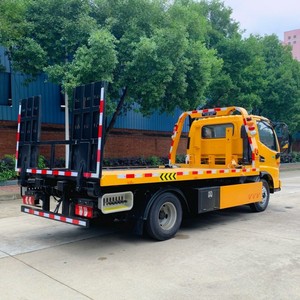 Mini JAC 2 Ton <b>Flatbed</b> Towing <b>Truck</b> 4x2 Slidebed Wrecker for City Road Rescue - Product Image 3