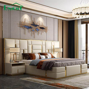 Letto di Lusso Moderno Queen Size con Struttura in Legno e Vera Pelle, Divano Letto Classico, Set di Arredamento Alla Moda per Camera da Letto - Product Image 2