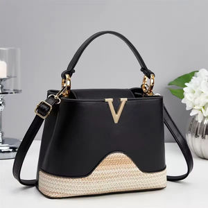 Sac seau pour femme en cuir PU, nouveau style d'hiver, sac de luxe pour femme, sac messager pour femme - Product Image 5