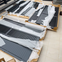 Pergola motorisée en aluminium avec protection contre les intempéries, le vent et les UV, panneaux de porte à persiennes d'évacuation d'air, facile à installer