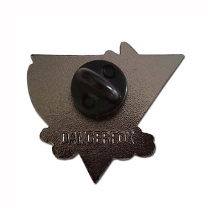 Perro al por mayor sonier mexicano personalizable dab amistad 3D fonoabsorbentes de los animales hacen reina música Pines de esmalte - Product Image 4