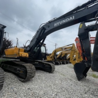 Excavatrice sur chenilles hydraulique Hyundai 300LC-9S d'occasion avec moteur et pompe Cummins pour le nivellement des chantiers de démolition et les zones de rénovation urbaine