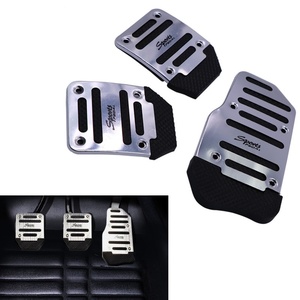 Juego de cubierta de Pedal de coche de transmisión Manual de aluminio antideslizante Universal Pedali rojo/azul/plata accesorios de coche - Product Image 5