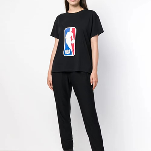 <span class=keywords><strong>T</strong></span>-<span class=keywords><strong>shirt</strong></span> noir imprimé, coupe ample, col rond, décontracté, manches courtes, style basketball - Product Image 1