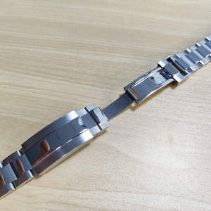 Bracelets de montre en <span class=keywords><strong>acier</strong></span> inoxydable de 22 mm à extrémités droites, finition polie argentée, avec fermoir Glide Lock, pour Rolex, Tudor, Omega, <span class=keywords><strong>Seiko</strong></span> - Product Image 5