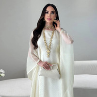Ensemble Abaya Modeste LM096 pour l'Aïd et l'Iftar – Kaftan Longue Silhouette Chauve-Souris et Robe Intérieure avec Strass Papillon et Diamants, Coupe Droite