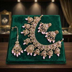 Parure de mariage tendance en alliage plaqué or, collection fantaisie, fleurs, zircon, perles, Kundan, haute qualité, personnalisable - Product Image 3