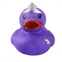 Jouets de bain personnalisés en forme de canard en caoutchouc PVC imprimés en masse incorporant des motifs