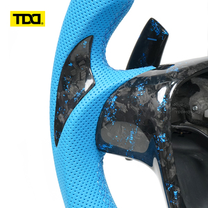 Volant en fibre de carbone LED véritable TDD compatible avec Mercedes-Benz Smart - Product Image 3