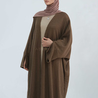 Ensemble Abaya 2 pièces en tricot côtelé au design personnalisé, cardigan ouvert plissé avec robe intérieure, vêtements modestes pour femmes musulmanes