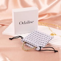 Boîte d'emballage cadeau personnalisée en papier rigide pour bracelet, bijoux de luxe avec logo Emballage de collier pour boîtes à bijoux