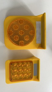 Lampe solaire d'urgence en gros, lumière LED jaune pour barricade, pour la sécurité routière et la construction - Product Image 3