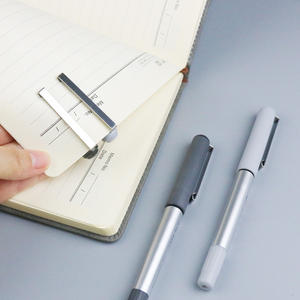 Luxus anpassbare 0,5mm glatte blaue und feine schwarze Spitze Kunststoff-Gel schreiber Grauweiß Büromaterial - Product Image 5