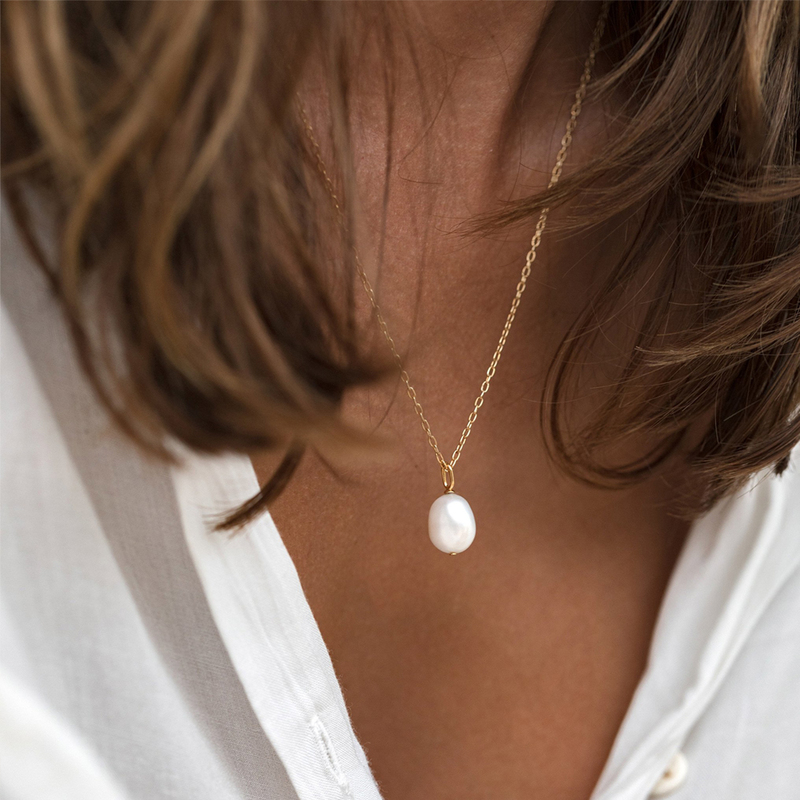 Classic Tiny Freshwater Pearl Necklace Dainty