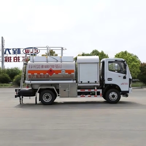 Camion-citerne Dongfeng à bas <span class=keywords><strong>prix</strong></span> pour le ravitaillement <span class=keywords><strong>d</strong></span>'avions, camion de ravitaillement en carburant aérien à vendre pour l'aéroport - Product Image 3