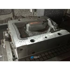 Stampi per Bottiglie di Olio Lubrificante in HDPE da 1L 2L 4L 5L 10L 20L 25L con Sistema di Rimozione Automatica dei Spigoli - Product Image 3