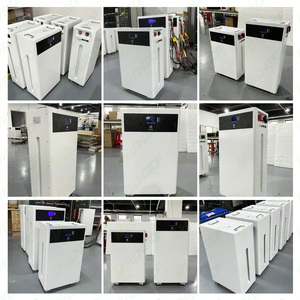 Système de stockage d'énergie vertical LVM15 en stock UE, batterie lithium-ion 51,2 V 314 Ah 15 kWh 16 kWh avec roues, batterie LiFePO4 300 Ah 48 V - Product Image 4