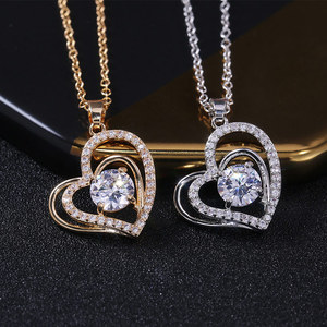 Collana con ciondolo a forma di cuore lucido, elegante ornamento per coppie, per occasioni festive - Product Image 3