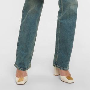 Décolleté eleganti bianche con tacco alto da donna con punta quadrata e cinturino con fibbia alla caviglia - Product Image 3