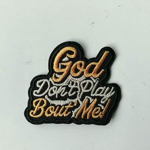 Stock usine, vente en gros : Patchs thermocollants « God Don't Play Bout Me » à lettres anglaises, très demandés pour sacs et casquettes - Product Image 3