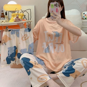 Indumenti da notte da <span class=keywords><strong>donna</strong></span> Casual a girocollo Set di tre pezzi per la casa cartoni animati estivi pigiami <span class=keywords><strong>Oversize</strong></span> alla moda coreano di seta al latte - Product Image 5