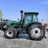 Traktor Roda Tugas Berat Changfa 2204 Merek Terbaik Cina untuk Pekerjaan Pertanian Skala Besar