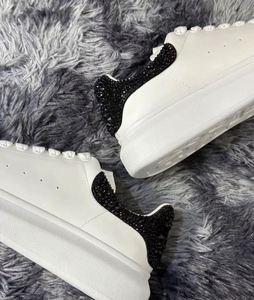 Chaussures de sport de luxe pour hommes, baskets décontractées en cuir unisexe, chaussures de marche épaisses pour femmes, vente en gros d'usine - Product Image 5