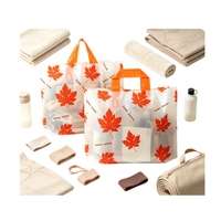 Sacs d'emballage en plastique en gros, prêts à l'emploi, avec poignée plate, logo personnalisé imprimé, pour vêtements et cadeaux de détail