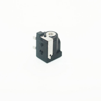DC050 Jack 2.5mm 2.0mm Pin SMT 12V DC Fiches d'alimentation et connecteur de prise pour l'urgence automobile