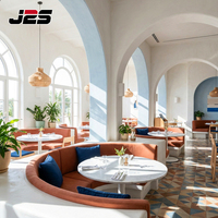 J2S Mobilier d'extérieur commercial moderne de luxe sur mesure en bois pour hôtel et restaurant, comprenant table et chaises, de Foshan, Chine