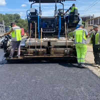 Machine à pavage haute précision RP705, capacité élevée, production de 260 t/h, trémie de 11 t pour travaux de construction de voies principales d'autoroutes