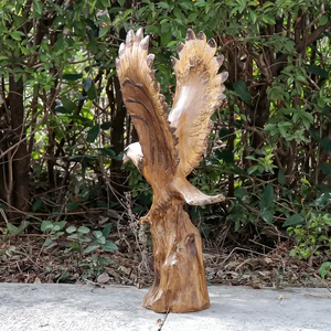 Estatua de resina de águila, estatuilla de Vida Silvestre realista para el hogar, pantalla interior, estilo de personaje, modelo pintado, versátil, para exteriores e interiores - Product Image 4