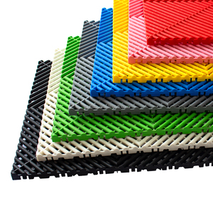 Carreaux de sol de garage antidérapants modernes Emboîtement Plastique PP Tapis de revêtement de surface Magasins de détail de voiture Vinyle Dalle PVC Garage - Product Image 5
