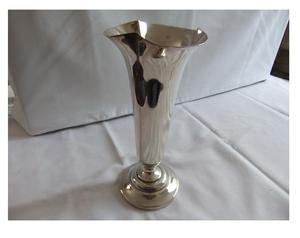 ใหม่ล่าสุดกระถางดอกไม้โลหะเหล็กดีไซน์ทันสมัยปรับขนาดได้ตามต้องการใช้ในการตกแต่งบ้าน - Product Image 1