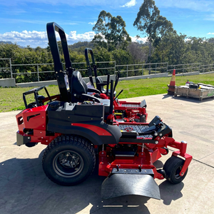 Tondeuse à gazon professionnelle de qualité industrielle, diesel 2 temps, 125 cm³, Toro TurfMaster, 30 pouces, commerciale, à conducteur marchant, avec contrôle par application - Product Image 1